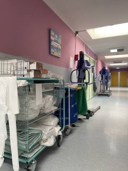 Le matériel médical adapté et disponible, pour des prises en charges de qualités dans un cadre de sécurité.