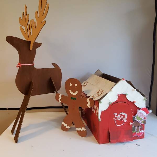 Découvrez les créations de la M.A.S Les Tourelles au travers des activités de décoration de Noël